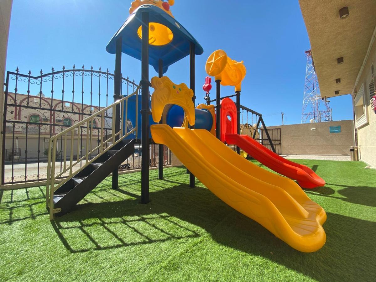 Hotel Arees Beach Rayyis Esterno foto