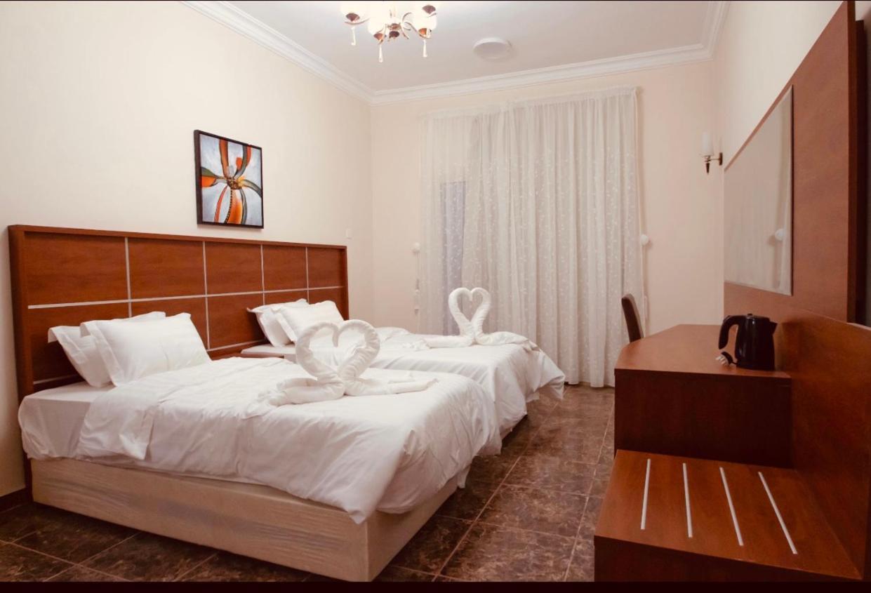 Hotel Arees Beach Rayyis Esterno foto